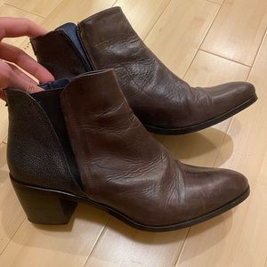 Dorking by fluchos booties